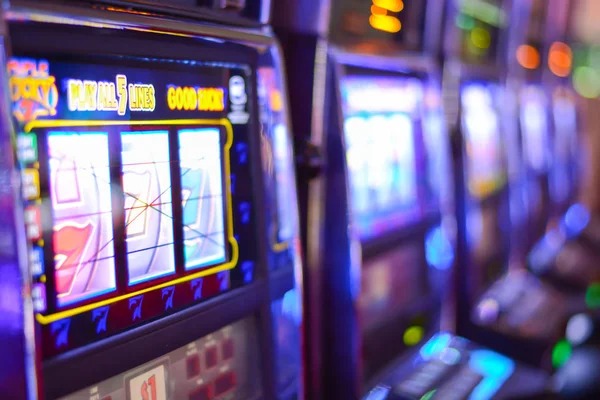tobaku Live Tables & Slots in One Place